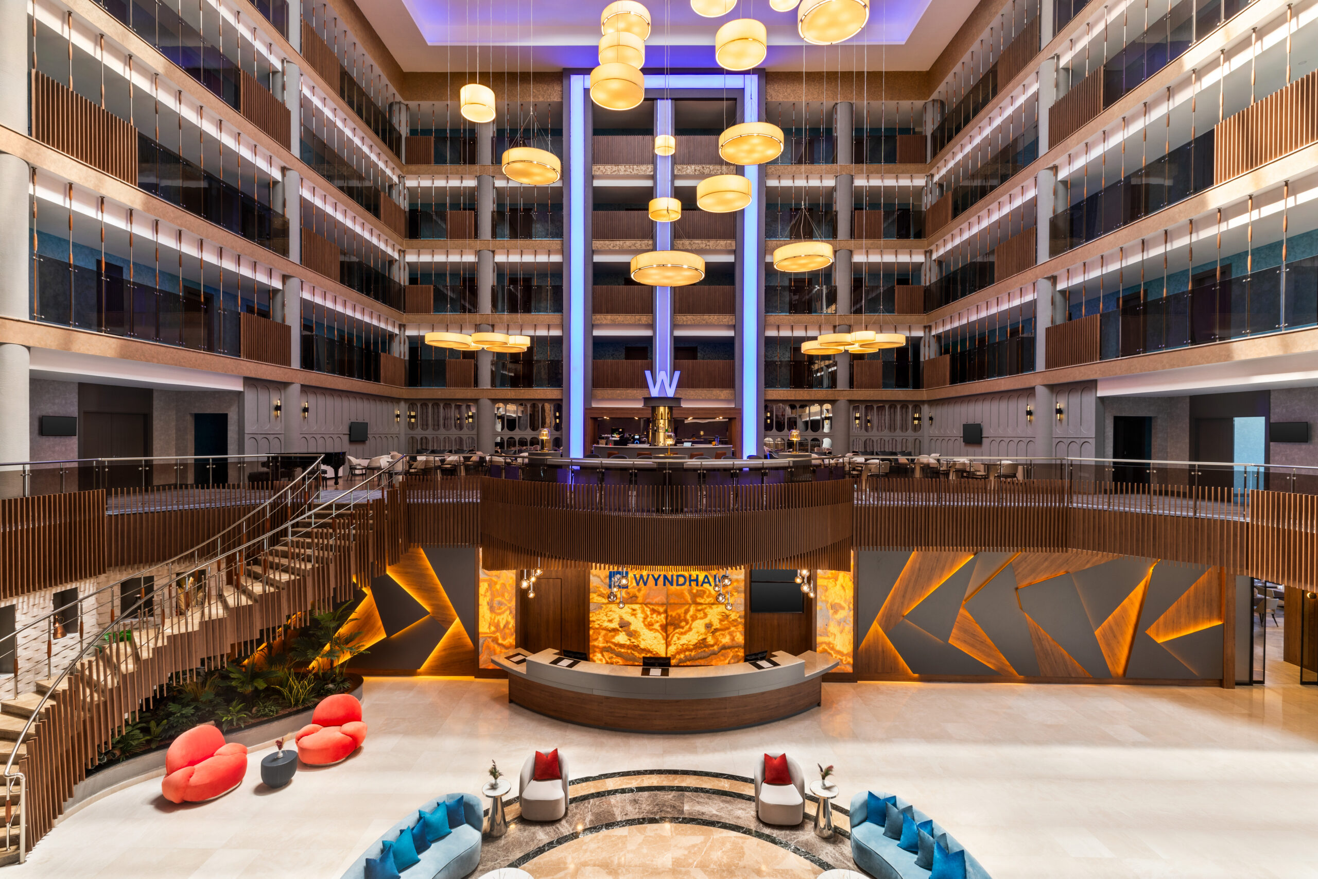 Wyndham-Thermal-Spa-Lobby-1552527-scaled